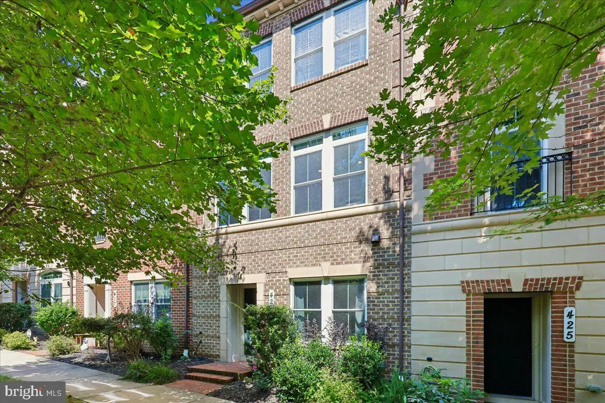 421 Hydrangea Pl, Gaithersburg, MD 20878 - #1