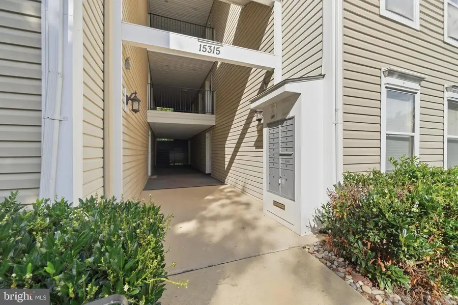15315 Diamond Cove Ter #2-7, Rockville, MD 20850 - #3