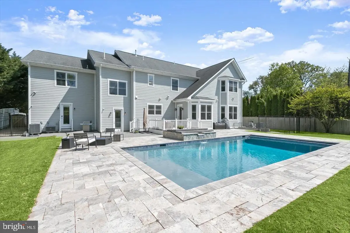 11000 Luxmanor Road, North Bethesda, MD 20852 - #1