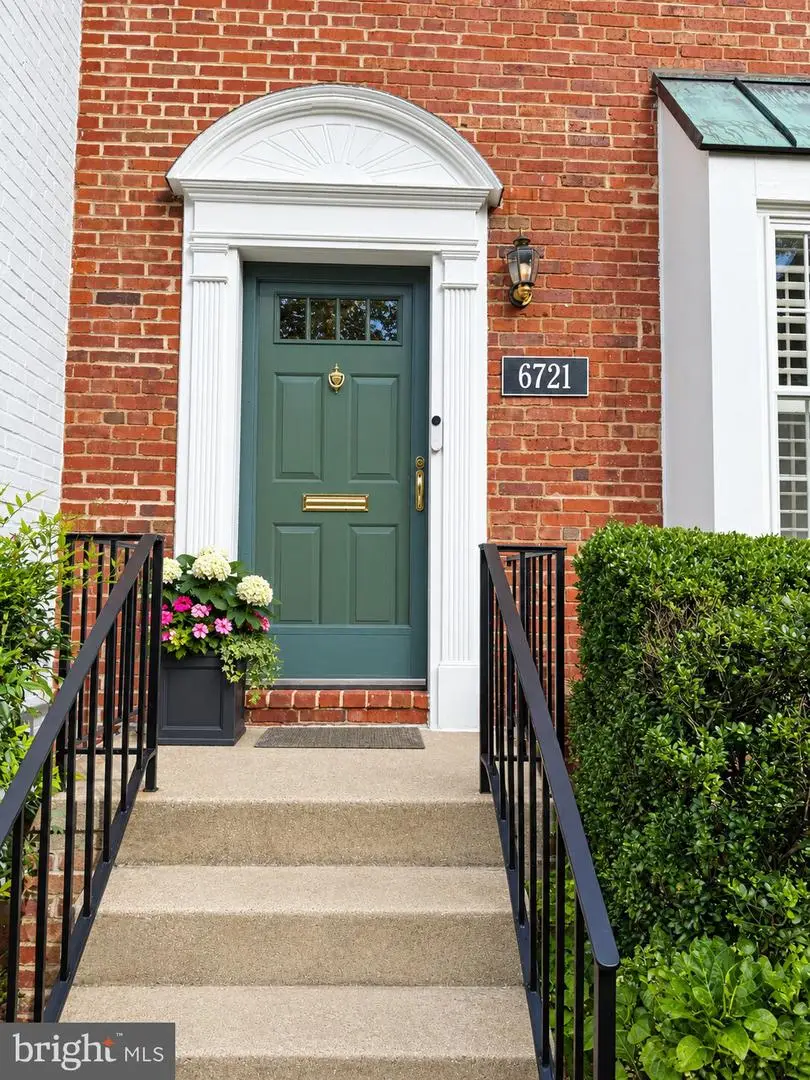 6721 Kenwood Forest Ln #45, Chevy Chase, MD 20815 - #2