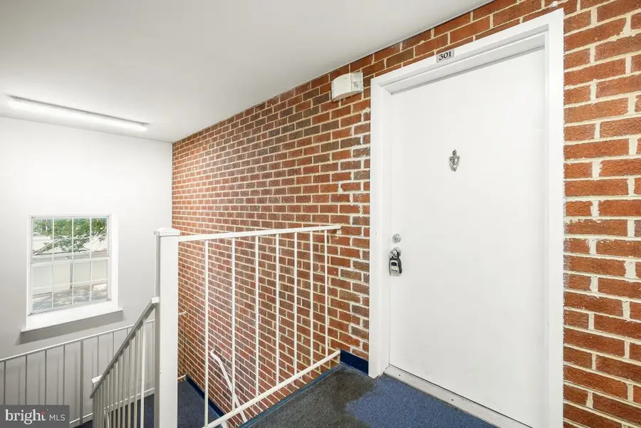 18328 Streamside Dr #301, Gaithersburg, MD 20879 - #2