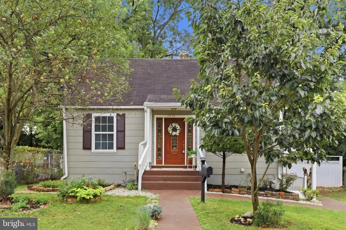 2812 Lindell St, Silver Spring, MD 20902 - #1