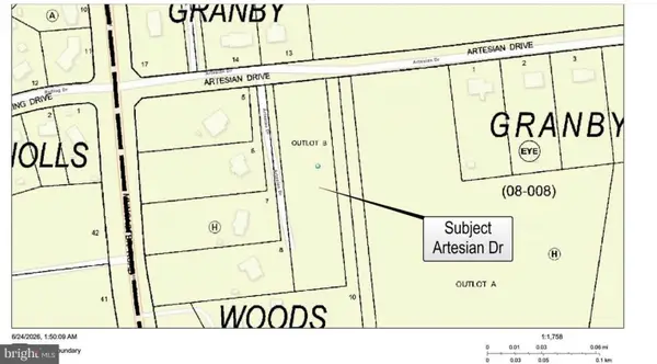 Artesian Dr, DERWOOD, MD 20855
