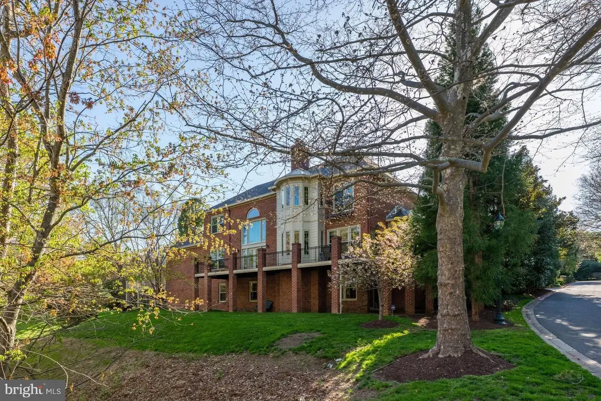 9702 Beman Woods Way, Potomac, MD 20854 - #1