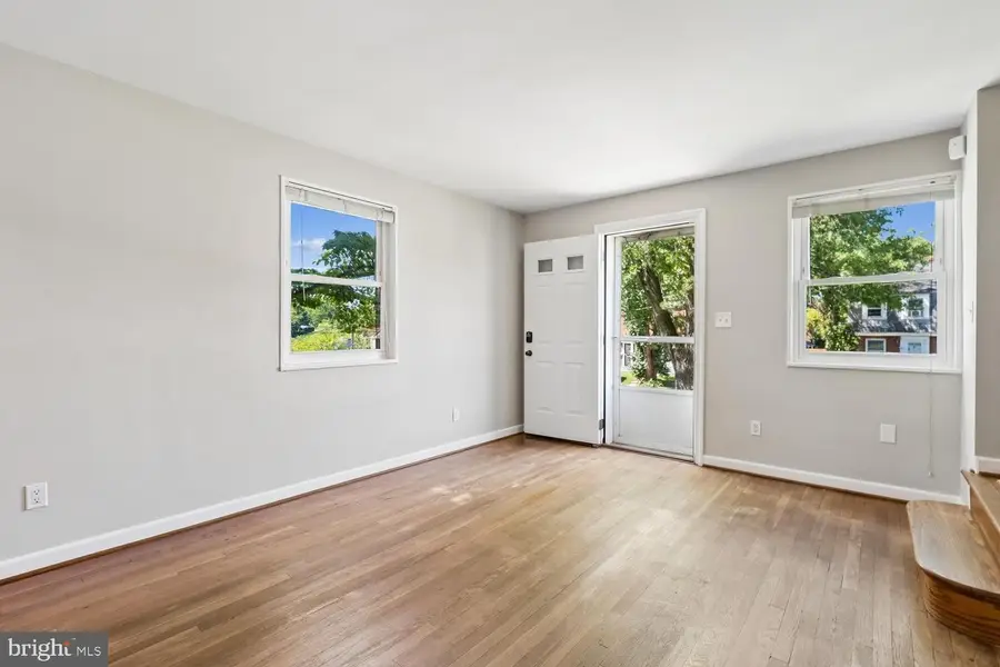 11917 Centerhill St, Silver Spring, MD 20902 - #3