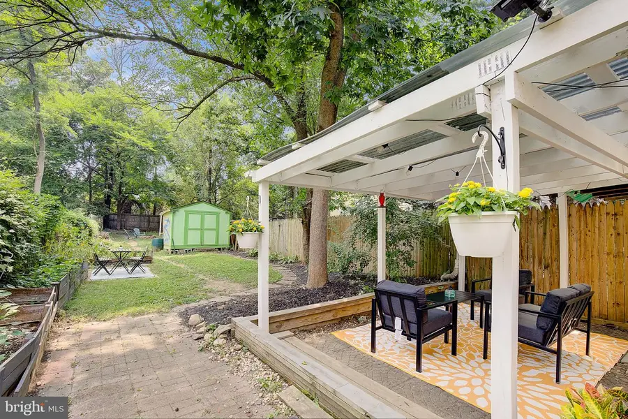 8203 Roanoke Ave, Takoma Park, MD 20912 - #2
