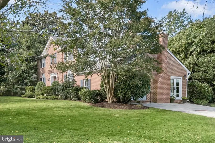 11704 Hitching Post Ln, North Bethesda, MD 20852 - #2
