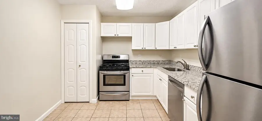 5225 Pooks Hill Rd #a18n, Bethesda, MD 20814 - #3