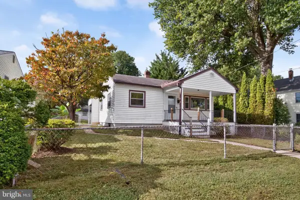 921 Maple Ave S, ROCKVILLE, MD 20851