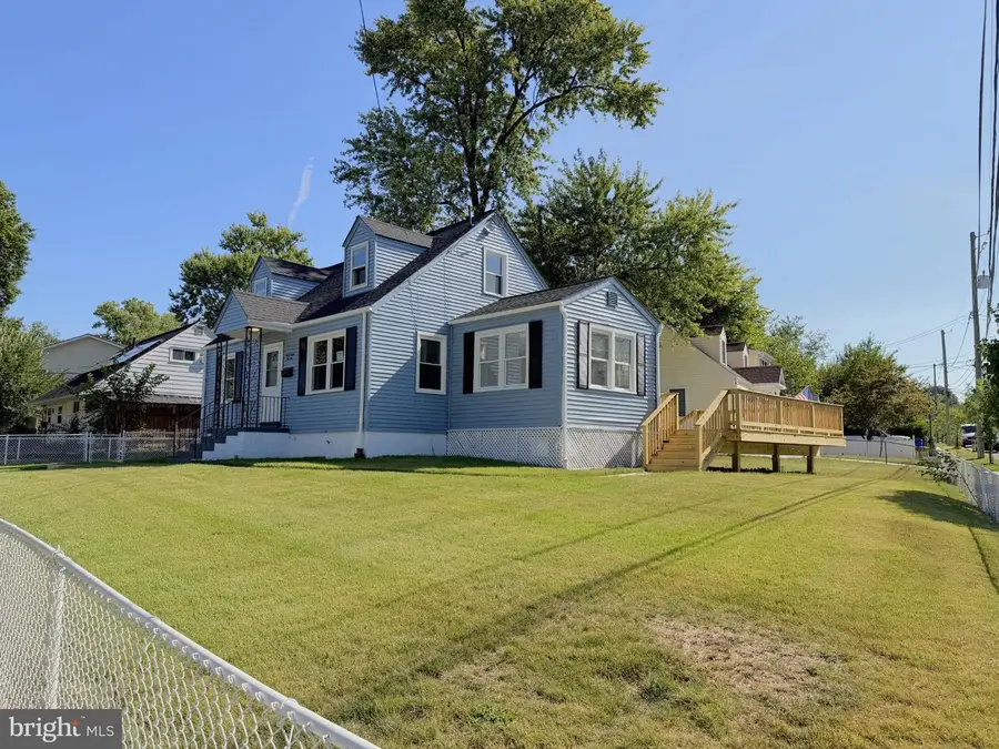 9813 Braddock Rd, Silver Spring, MD 20903 - #3