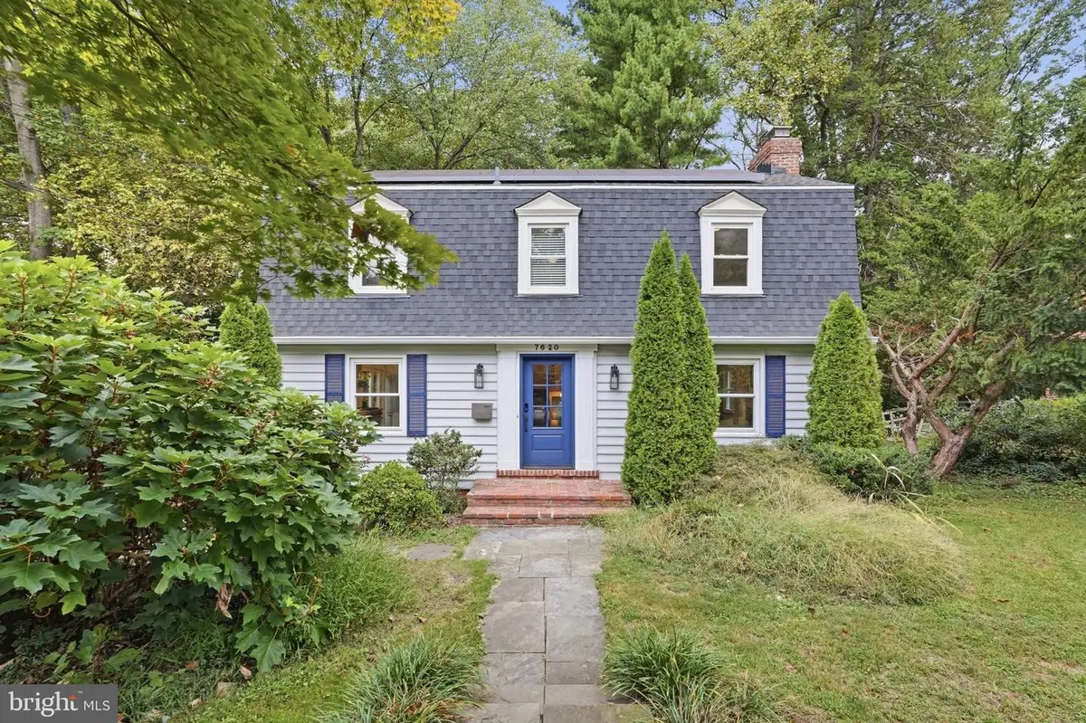 7620 Winterberry Pl, Bethesda, MD 20817 - #1