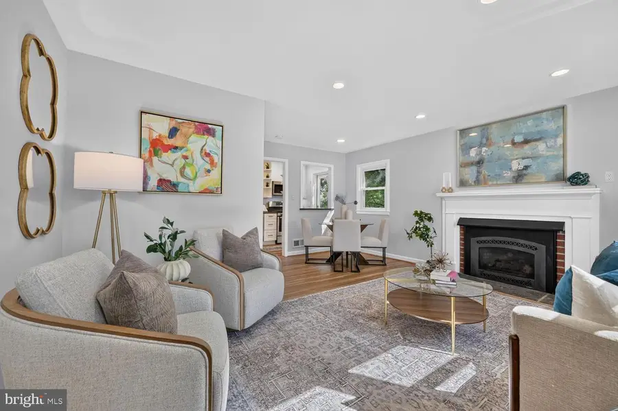 1503 Crest Rd, Silver Spring, MD 20902 - #2