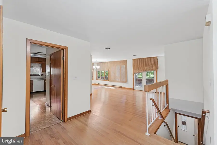 8810 Emory Grove Rd, Gaithersburg, MD 20877 - #2