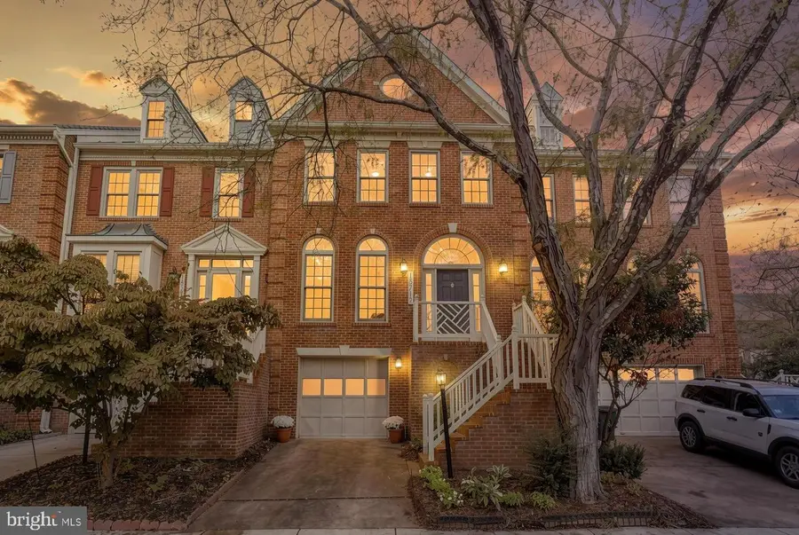 15712 Cherry Blossom Ln, North Potomac, MD 20878 - #2