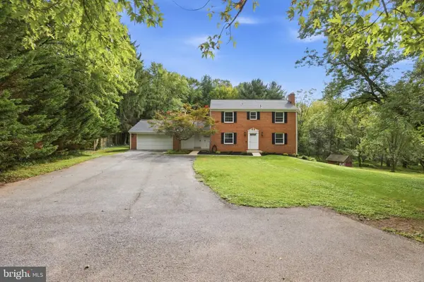 28405 Honeysuckle Dr, DAMASCUS, MD 20872