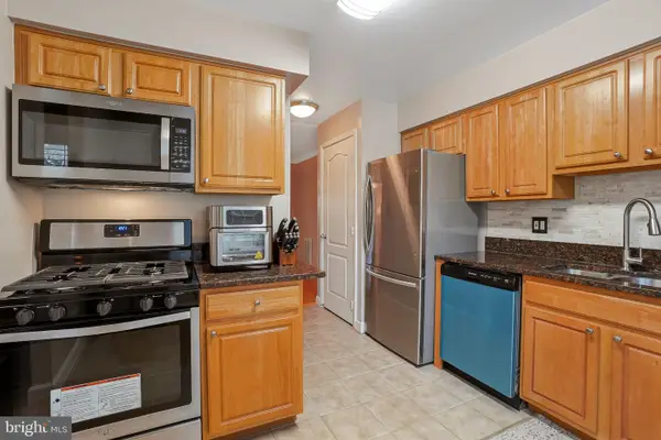 4045 Chesterwood Dr #4045, SILVER SPRING, MD 20906