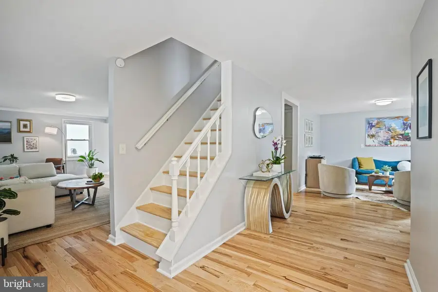 7909 Tilbury St, Bethesda, MD 20814 - #3