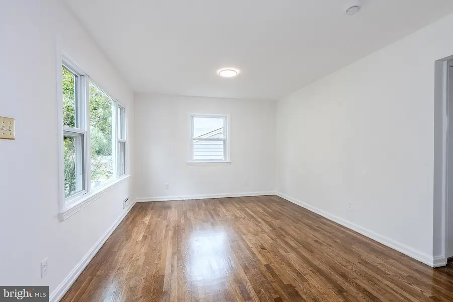 13411 Keating St, Rockville, MD 20853 - #3