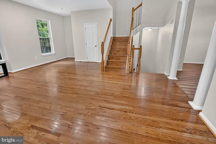 18629 Autumn Mist Dr, Germantown, MD 20874 - #2