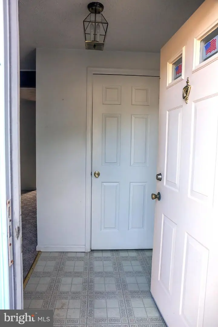 21 Crosswood Ct, Burtonsville, MD 20866 - #2