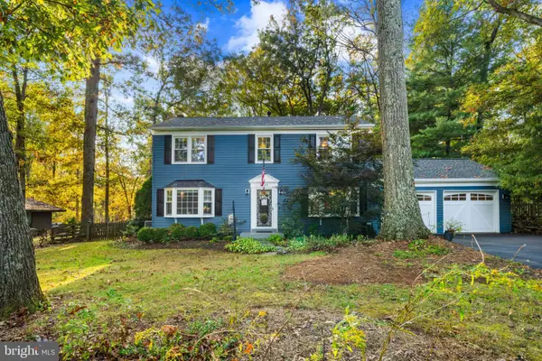 28720 Greenberry Dr, GAITHERSBURG, MD 20882