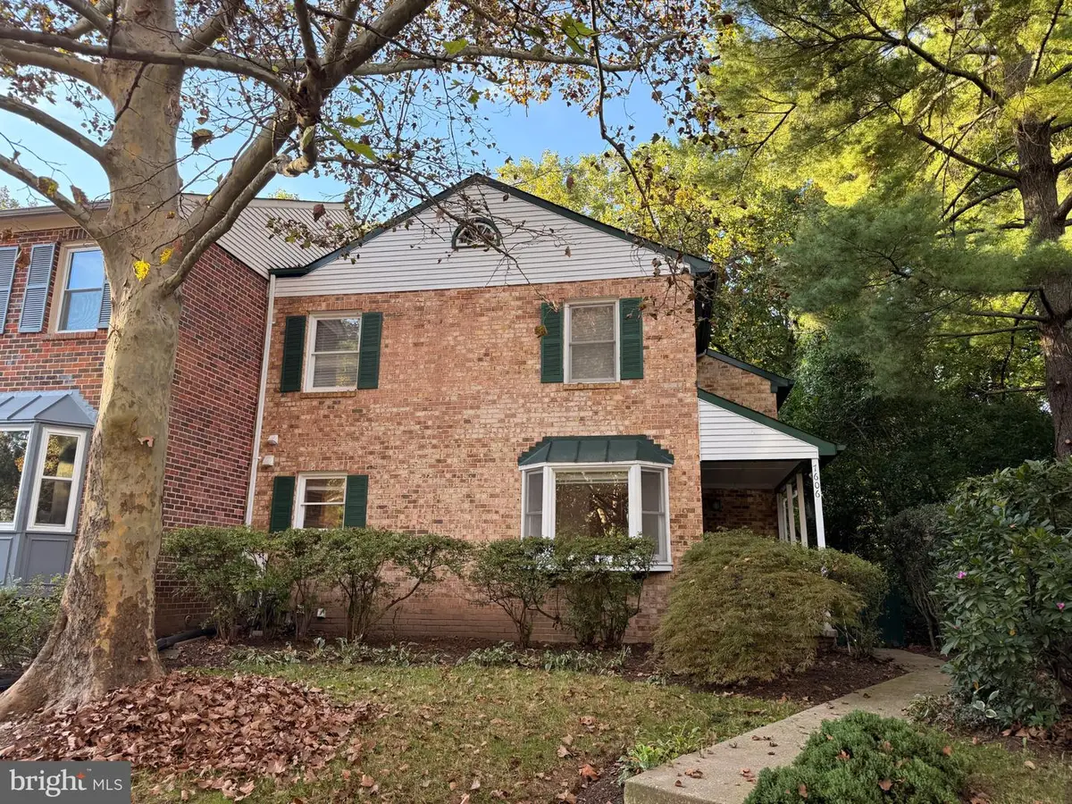 7606 Coddle Harbor Ln, Potomac, MD 20854 - #1