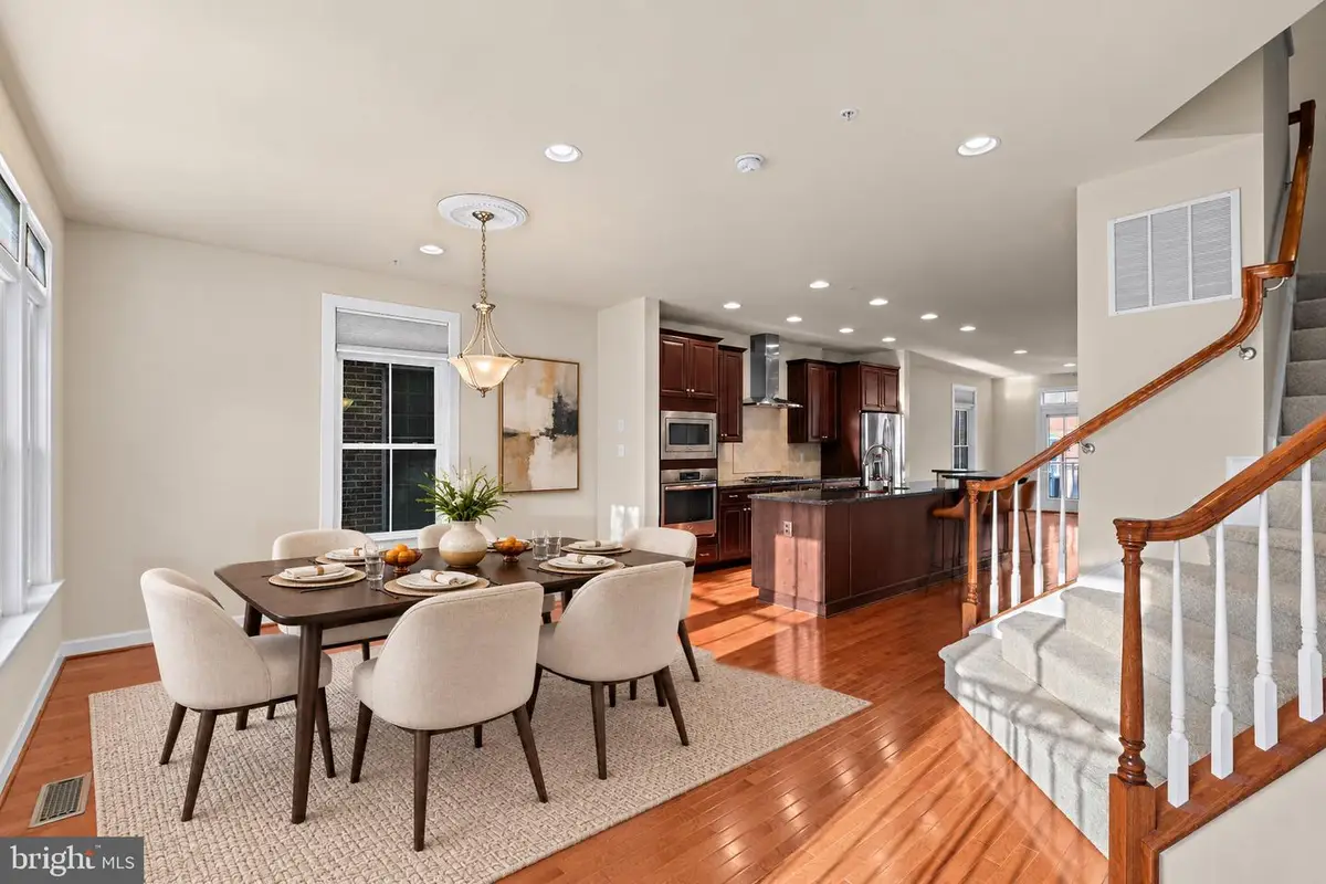 419 Parkview Ave, Gaithersburg, MD 20866 - #1