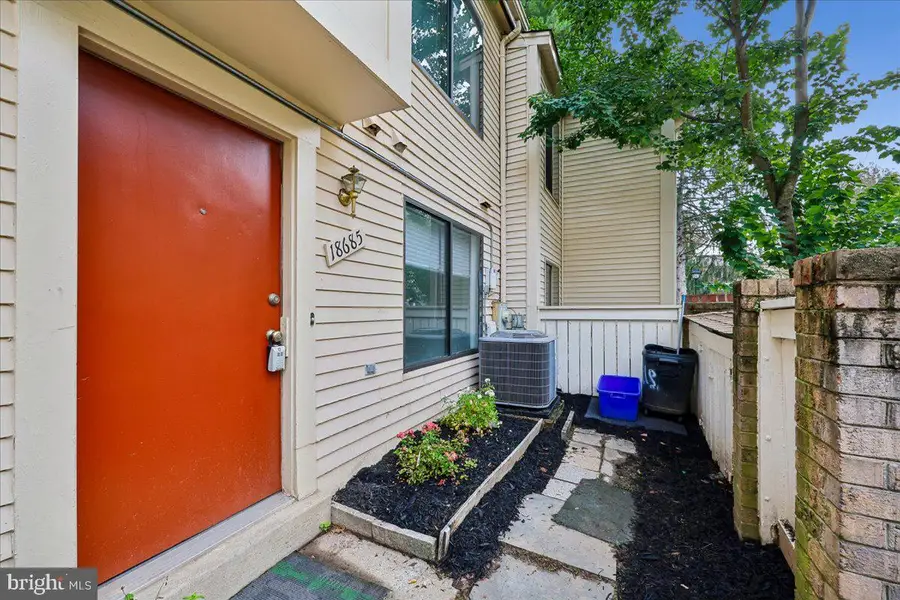 18685 Nathans Pl, Montgomery Village, MD 20886 - #3