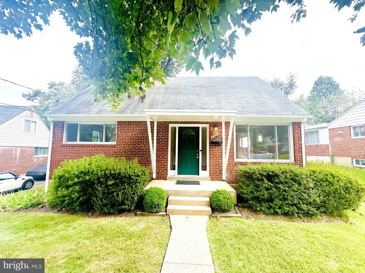 3921 Weller Rd, Silver Spring, MD 20906 - #1