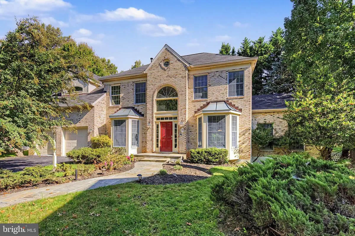 5 Nocturne Ct, Rockville, MD 20850 - #1