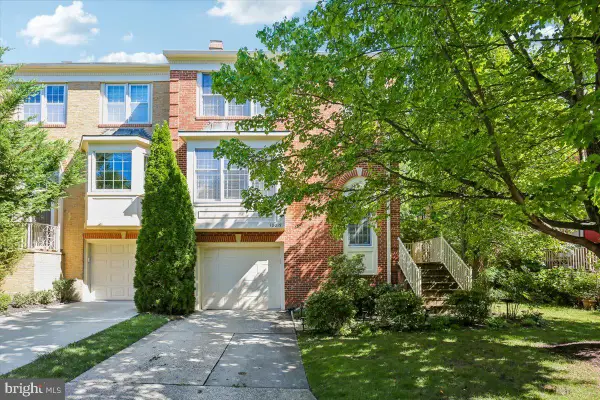 10015 Sterling Ter, ROCKVILLE, MD 20850
