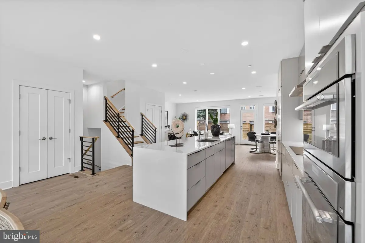 5348 Zenith Olook, Bethesda, MD 20816 - #1