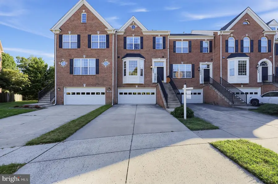 13652 Mills Farm Rd, Rockville, MD 20850 - #2