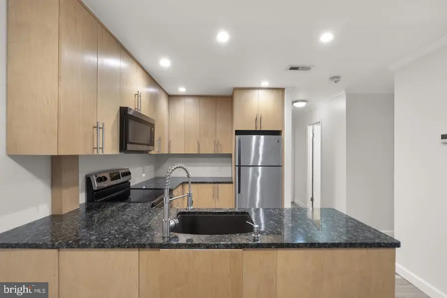 18328 Streamside Dr #304, Gaithersburg, MD 20879 - #3