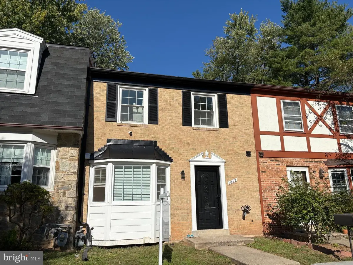 9692 Kanfer Ct, Gaithersburg, MD 20886 - #1