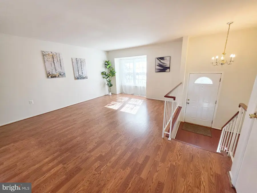 4 Narrowleaf Ct, Gaithersburg, MD 20878 - #2