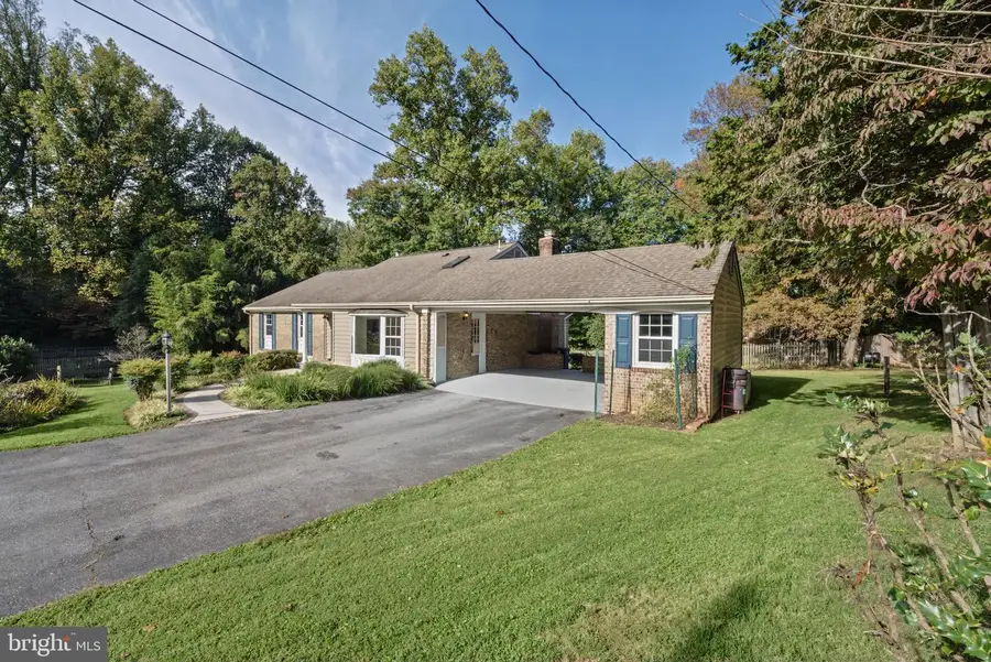 517 Highgate Ter, Silver Spring, MD 20904 - #2