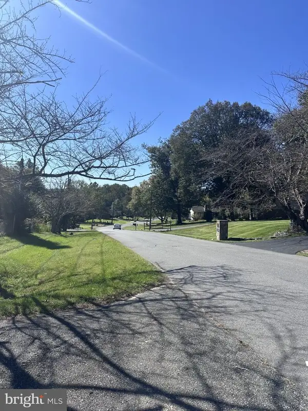 12313 Saint James Rd, POTOMAC, MD 20854