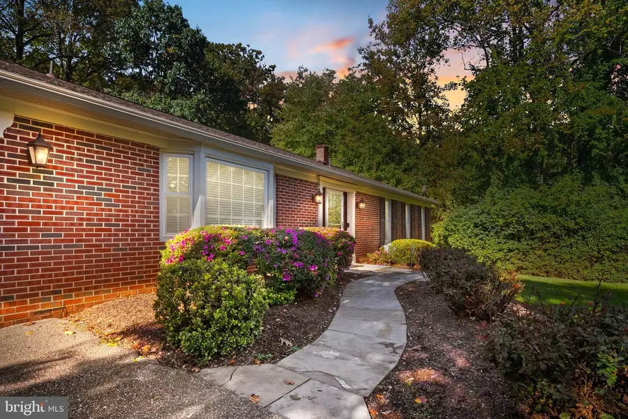 2401 Falling Creek Rd, Silver Spring, MD 20904 - #2