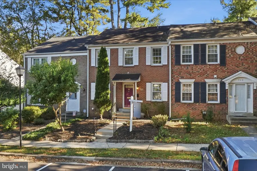 720 Gormley Dr, Rockville, MD 20850 - #3