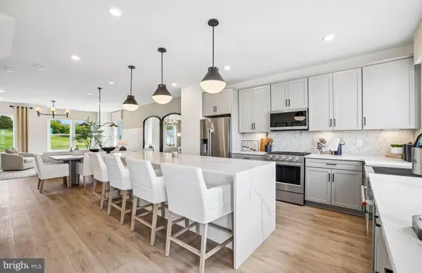 996 Exchange Ave, GAITHERSBURG, MD 20878