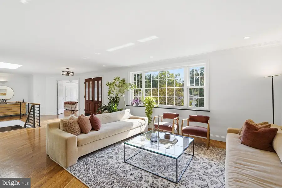 7603 Shadywood Rd, Bethesda, MD 20817 - #3