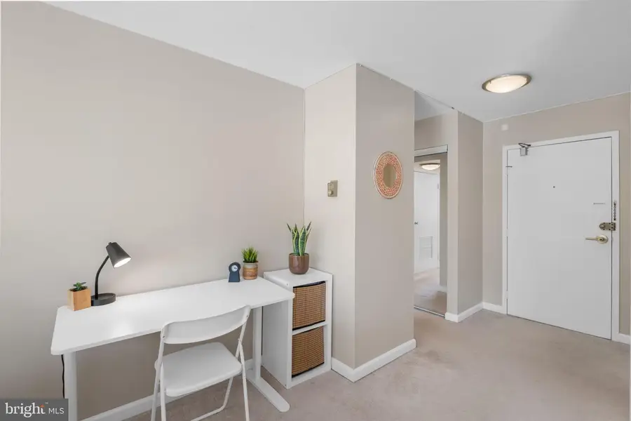 9039 Sligo Creek Pkwy #806, Silver Spring, MD 20901 - #3
