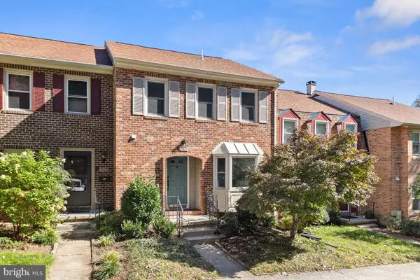 7607 Heatherton Ln, ROCKVILLE, MD 20854