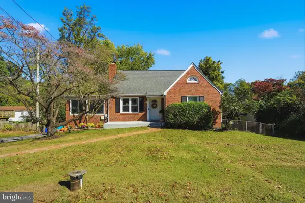 23737 Woodfield Rd, GAITHERSBURG, MD 20882