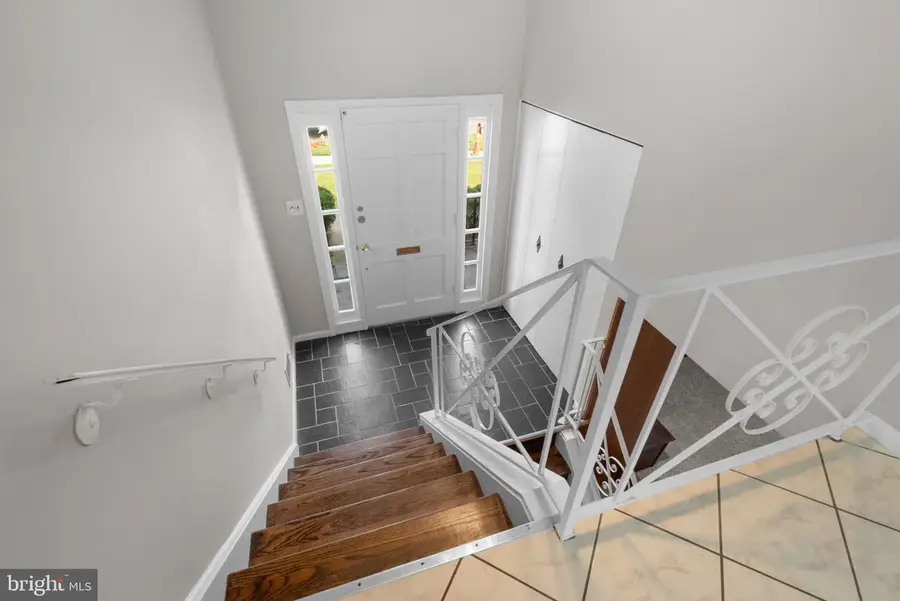 820 Lamberton Dr, Silver Spring, MD 20902 - #2