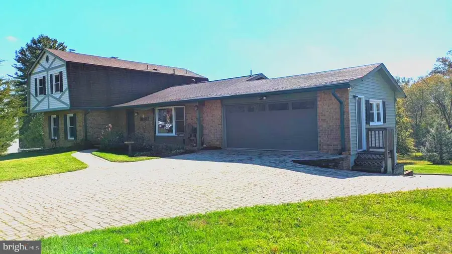 18036 Lafayette Dr, Olney, MD 20832 - #2
