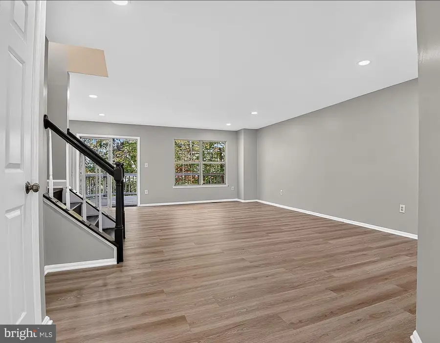 14355 Long Channel Dr, Germantown, MD 20874 - #2