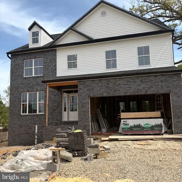 10304 Thrift Rd, CLINTON, MD 20735