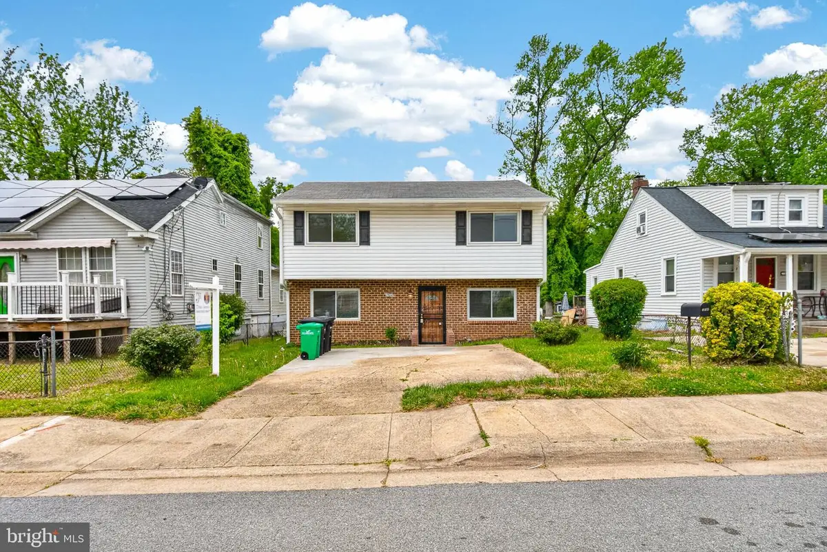 304 Cedarleaf Ave, Capitol Heights, MD 20743 - #1